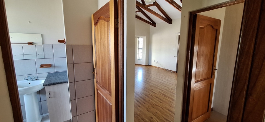  Bedroom Property for Sale in Riversdale Western Cape